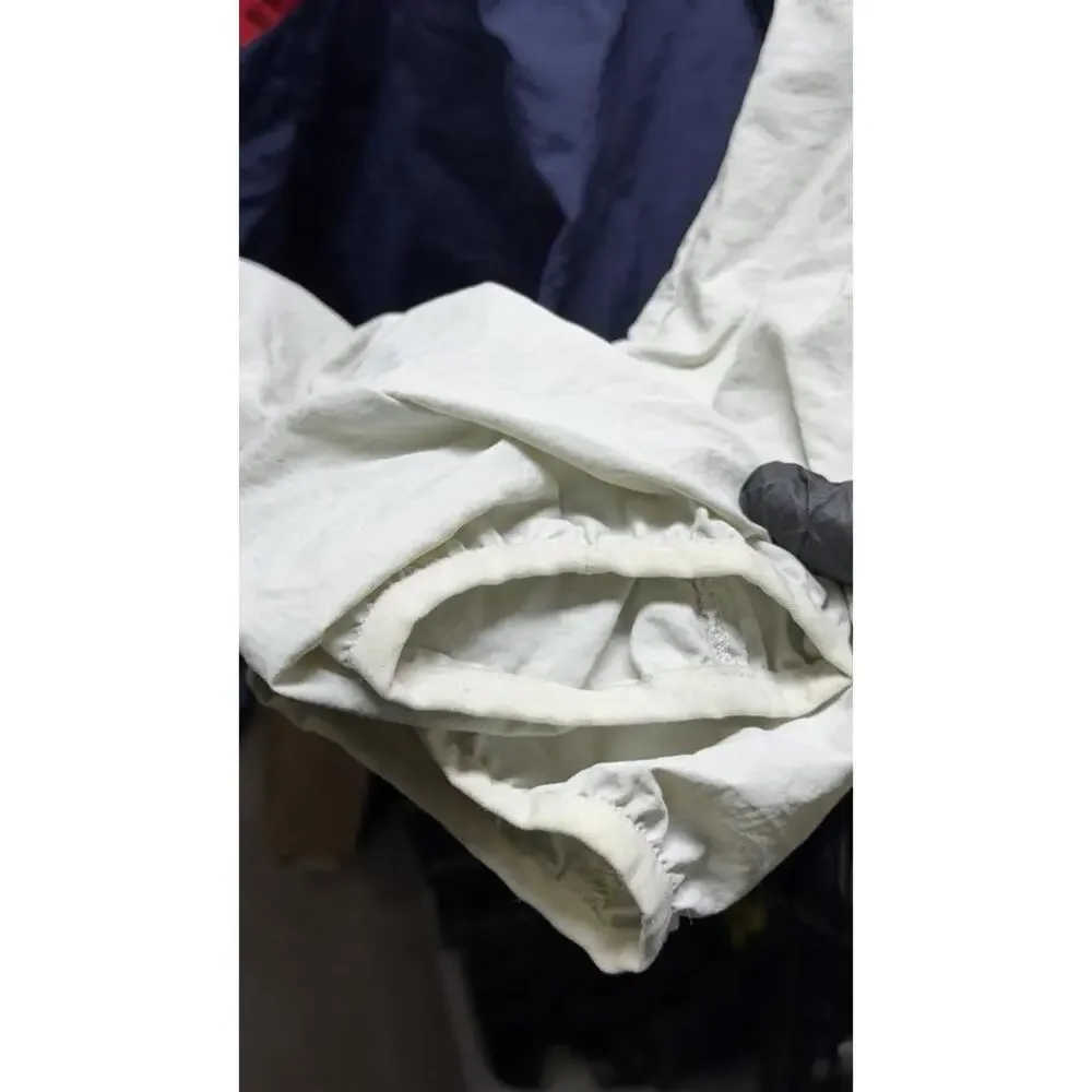 Levi’s Vintage‎ Nylon Windbreaker Jacket Hooded Colorblock XL